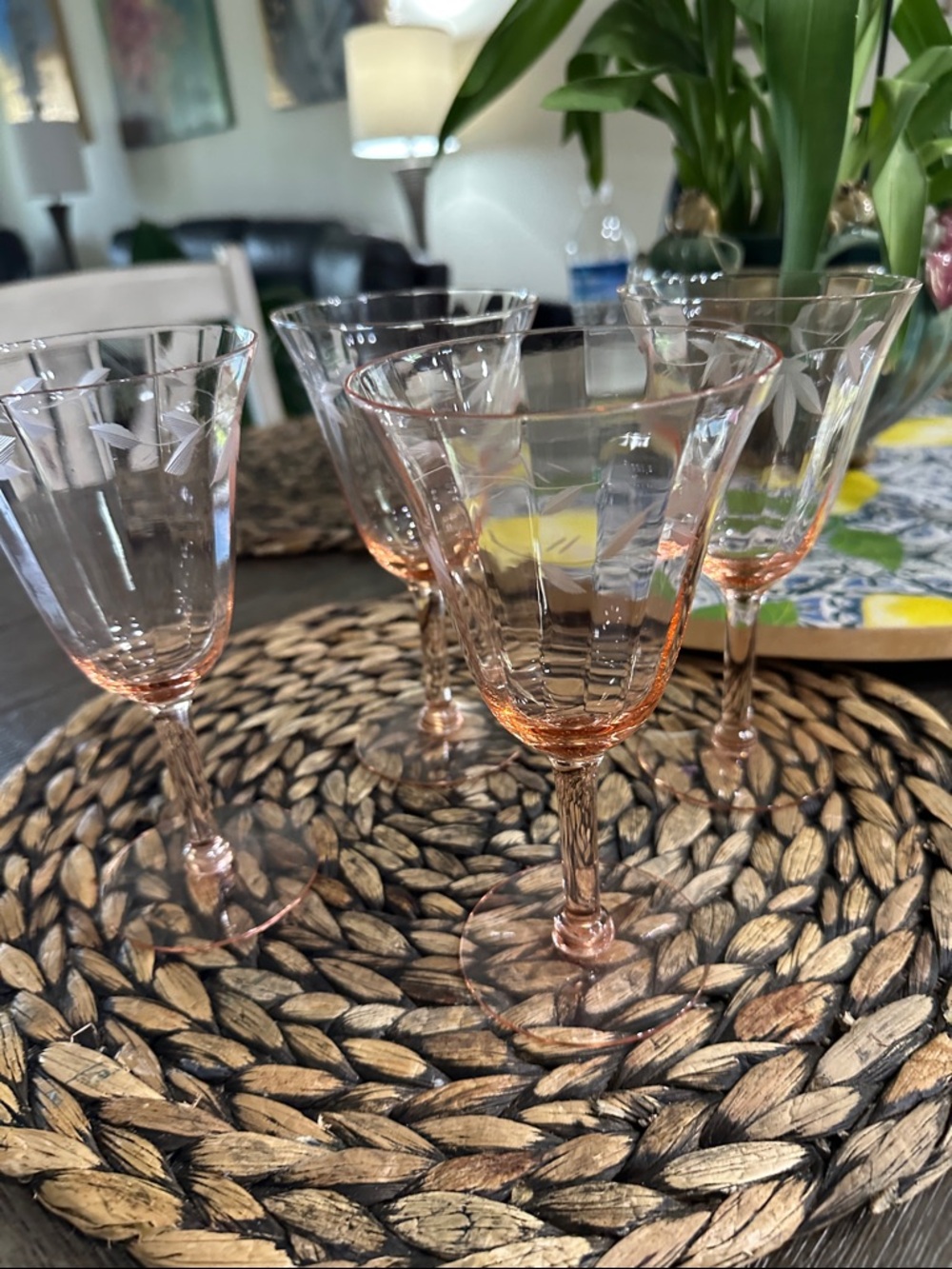 Elegant Pink Depression Stemmed Wine Glasses - Set of 4
